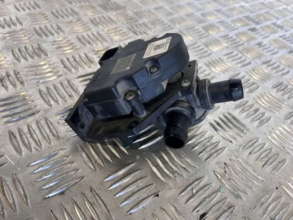 Chauffage liquide de refroidissement Tesla Model X OEM 106422500C image 3