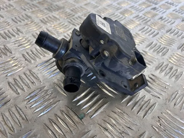 Chauffage liquide de refroidissement Tesla Model X OEM 106422500C image 5
