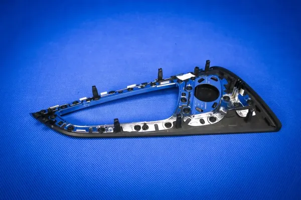 Moldura de porta OEM 4G8867420AJ para Audi A7 S7 RS7 image 5