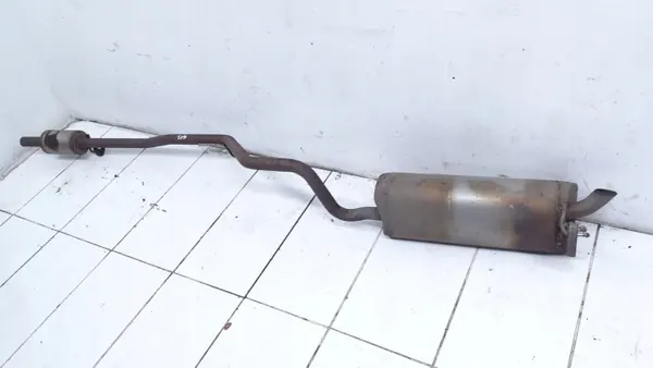 Hyundai i20 Auspufftopf OEM BT1926 - Gebraucht image 2