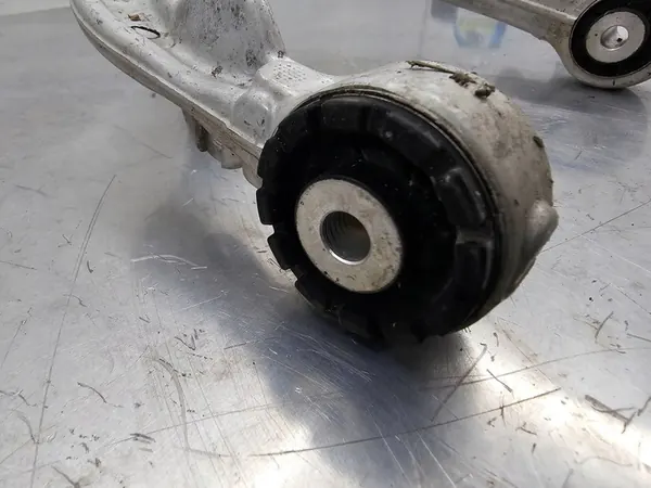 VOLVO XC60 II 2 17+ Braccio di Controllo Superiore Sinistro 31360630 image 3