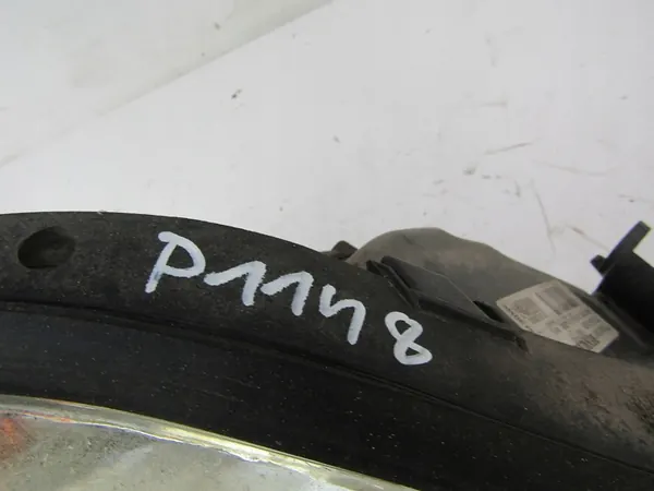 FARO DIREITO RENAULT SCENIC I 99-03 OEM 7701047600 image 8