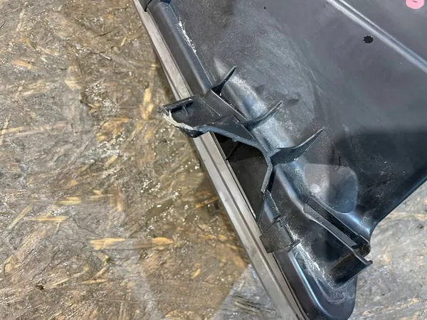 Nissan Interstar II NV400 Oikea Etuvalo image 6