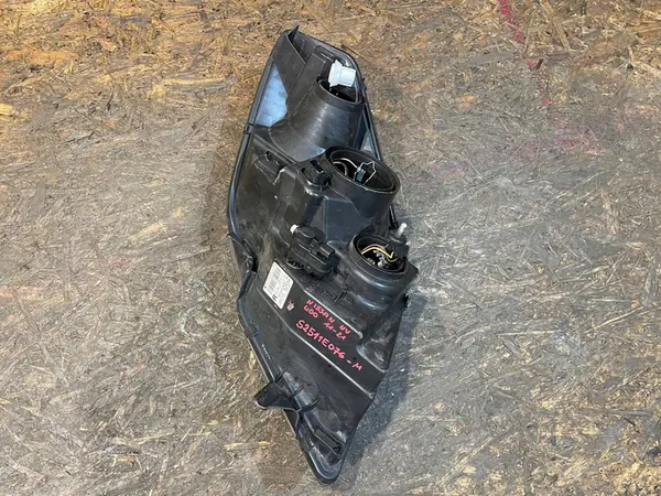 Nissan Interstar II NV400 Oikea Etuvalo image 9