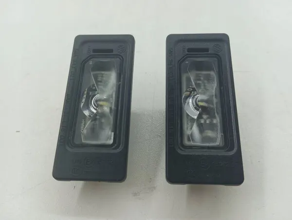 OEM 2219310S Luz da placa traseira para Seat Arona image 2