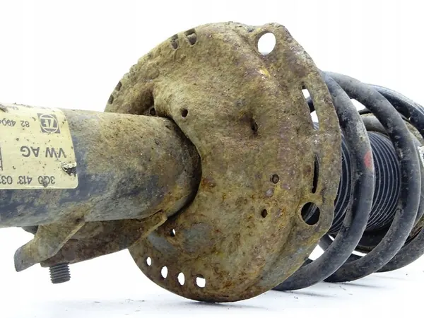 Snodo ammortizzatore anteriore destro Skoda Superb III image 3