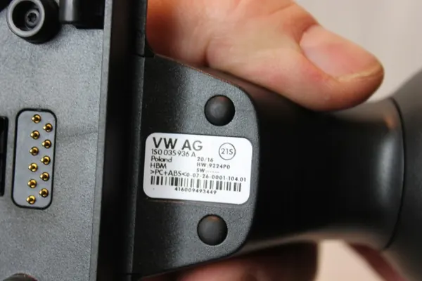 OEM 1RFR35935c navigointinäytön pohja VW Up:lle image 4