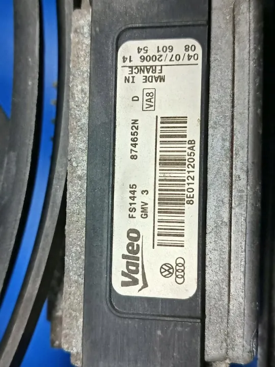 Ventilador Radiador Audi A4 B7 2.0TFSI OEM 8E0121205AB image 5