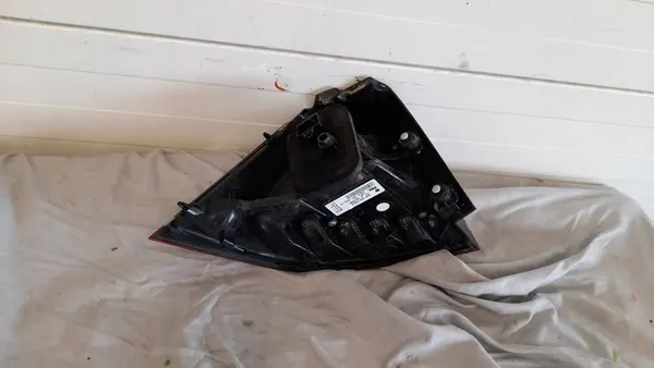 Luz Trasera Derecha VW Golf VII 5G0945096Q image 3