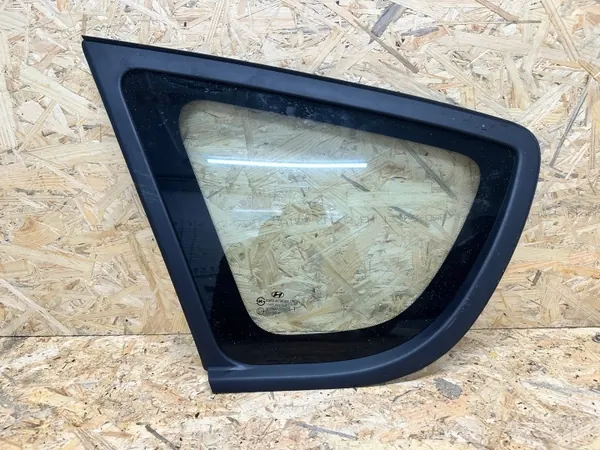 OEM 87810-2L100 Vitre Latérale Gauche Arrière Hyundai i30 image 2