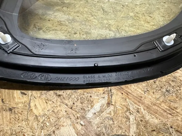 OEM 87810-2L100 Vitre Latérale Gauche Arrière Hyundai i30 image 4