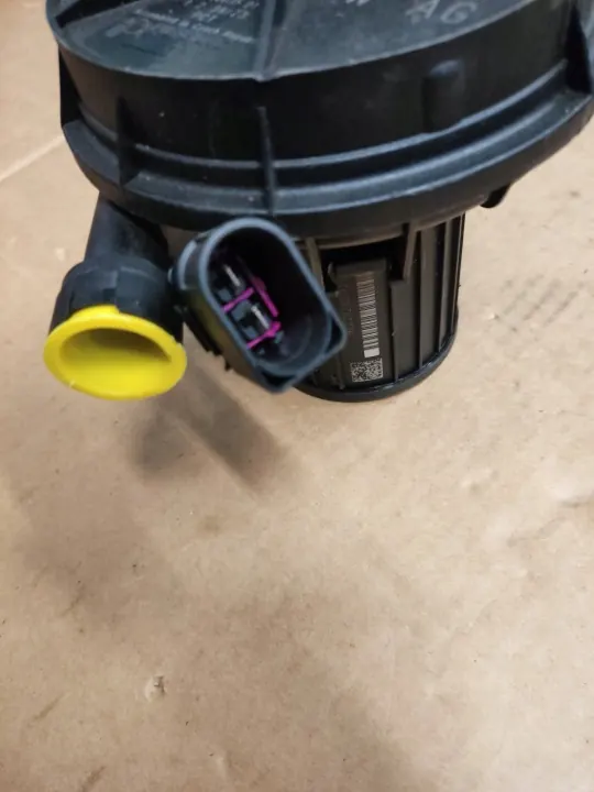 Sekundärluftpump OEM 07L959253K för Audi R8 image 3