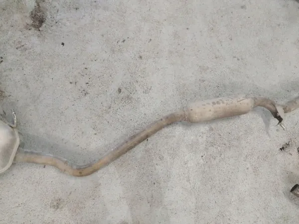 Bakre Avgassystem Audi A4 S4 B8 8K 8K0253409AA image 2