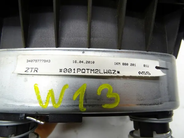 Kuljettajan turvatyyny OEM 1KM880201 VW Golf VI image 9