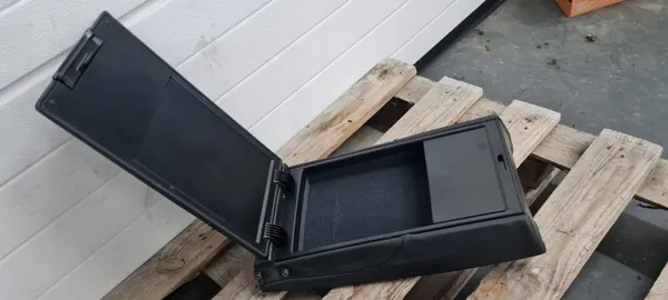Audi A7 4G Bakre armstöd OEM 4G8885875H Läder image 2