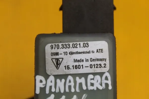 Sensor de nível de luz traseira esquerda Porsche Panamera I image 8