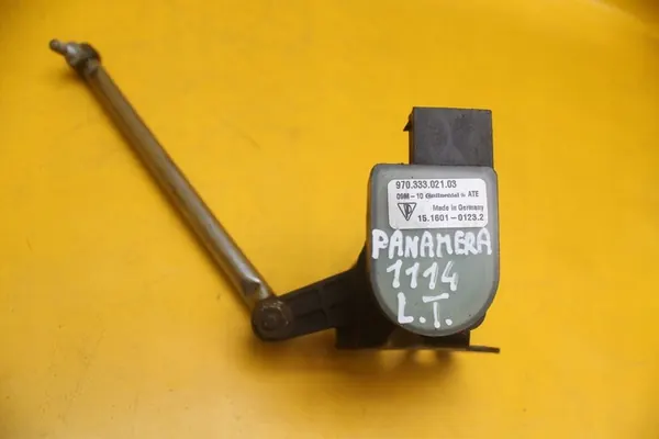 Sensor de nível de luz traseira esquerda Porsche Panamera I image 9