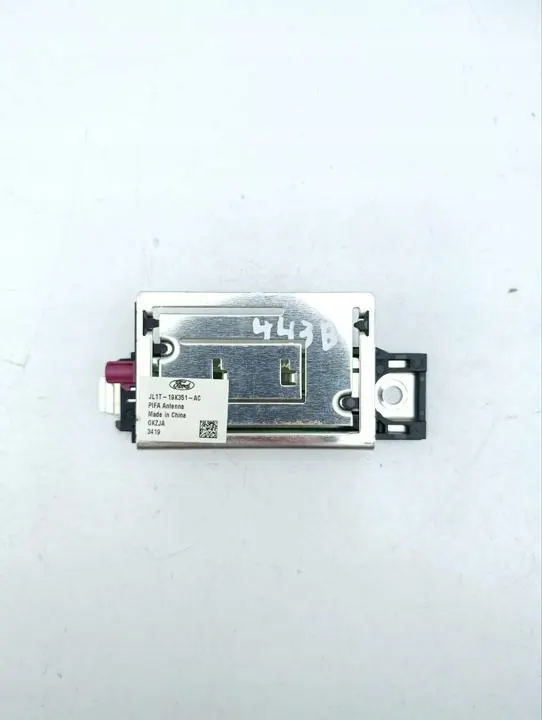 Ford Antenna Amplifier JL1T-19K351-AC for Expedition 2020 image 2