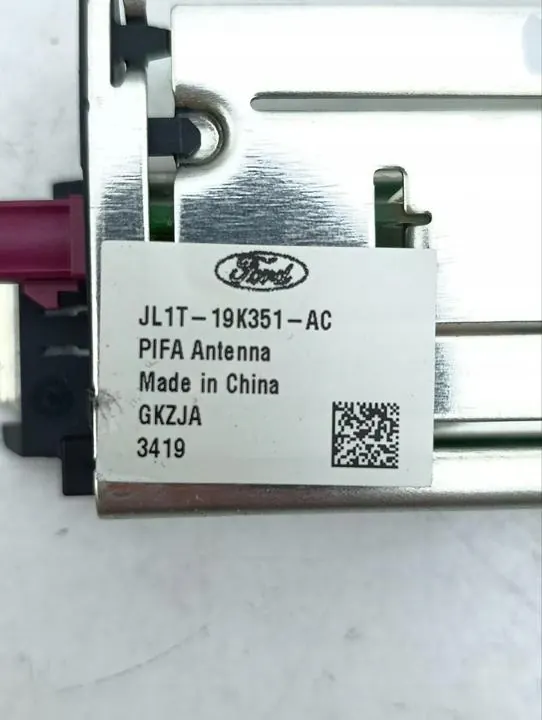 Ford Antenna Amplifier JL1T-19K351-AC for Expedition 2020 image 8