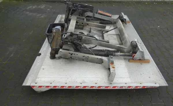 Hayon DH.LM.15 pour Mercedes - Capacité 1500kg image 5