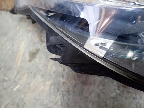 Oikea ajovalo Opel Insignia A 2008-2013 OEM 13226781 image 2