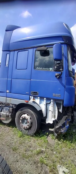 DAF XF 105 Komplette Kabine - Gebrauchte OEM-Qualität image 2
