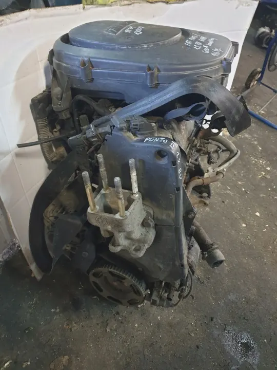 Komplett Motor Fiat Punto II 1.2 8v 60 hk OEM image 6