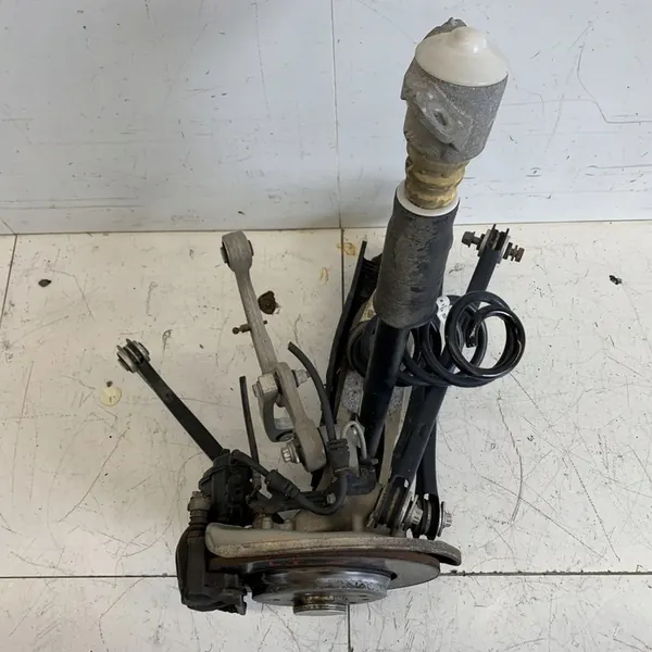 Snodo Posteriore Sinistro Audi A4 B9 A5 8W 2016 image 4