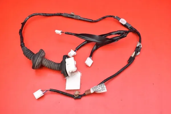 Harness Puerta Derecha Trasera OEM 82153-0DD80-A image 2