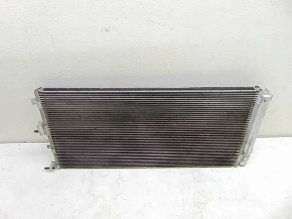Radiateur d'eau avant OEM 97606AT000 pour Kia Niro image 3