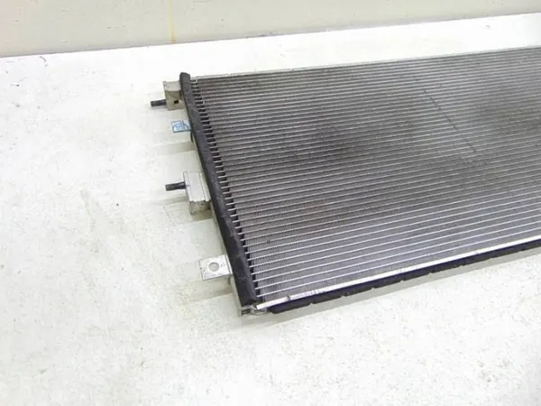 Radiateur d'eau avant OEM 97606AT000 pour Kia Niro image 6