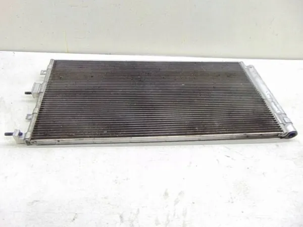 Radiateur d'eau avant OEM 97606AT000 pour Kia Niro image 8