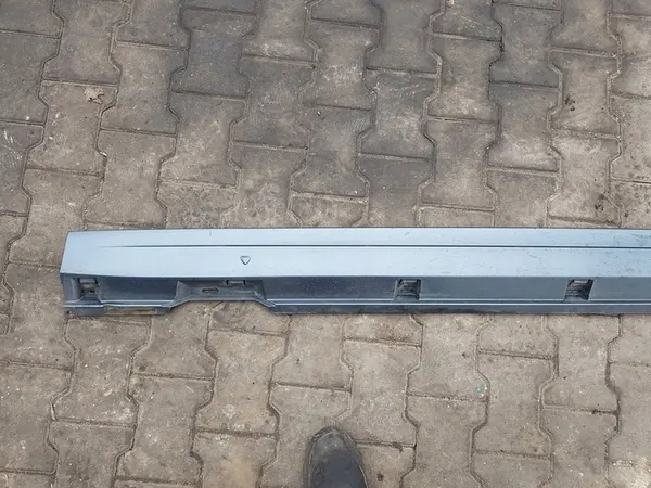 Volkswagen PASSAT CC 2011 Rechter Dorpel image 3