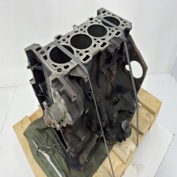 Bloque motor M9R782 usado para Renault Trafic 2.0 DCI image 10