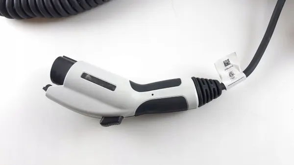 Câble de charge EV Mercedes-Benz GLC C253 OEM A0005839102 image 5