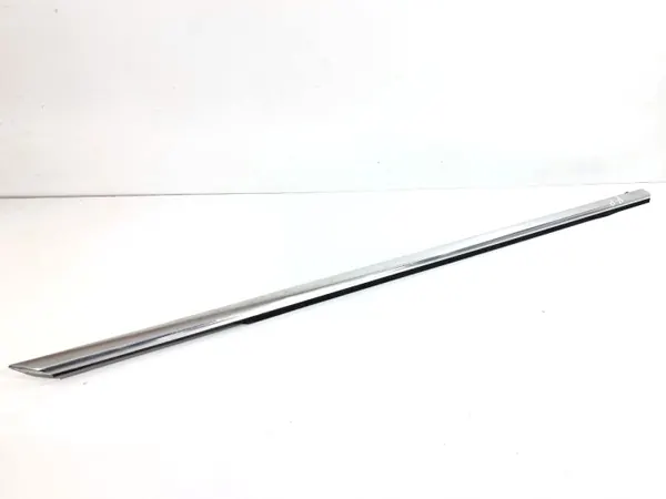 Lame racleuse avant droite OEM A2187200424 Mercedes image 2