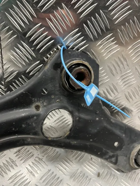 Linker vorderer Querlenker OEM 545056028R für Renault Clio V image 3