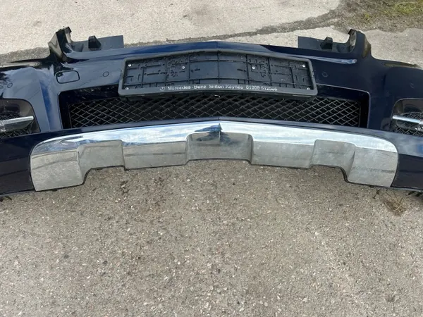 Mercedes W251 LIFT voorbumper OEM W251LIFTasdf5 image 3