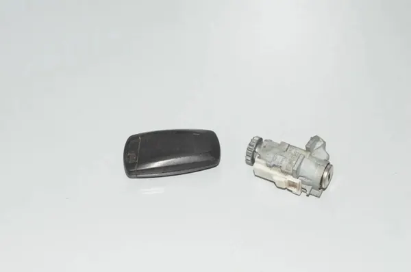 Clé BMW OEM 66125A57FB8 pour Série 4 Coupé 2014 image 3