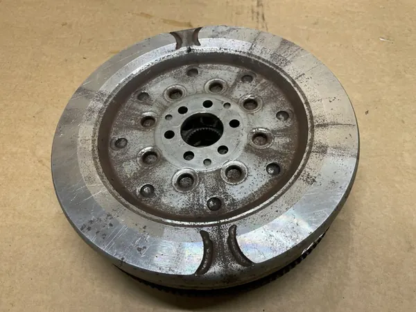 Volante bimassa VW T6 DSG 2.0 TDI image 2