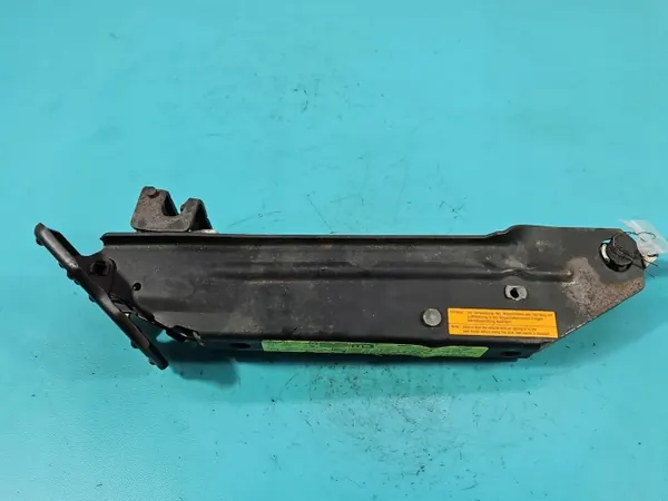 Begagnad trapezformad domkraft OEM 7L0011031H Audi Q7 image 4