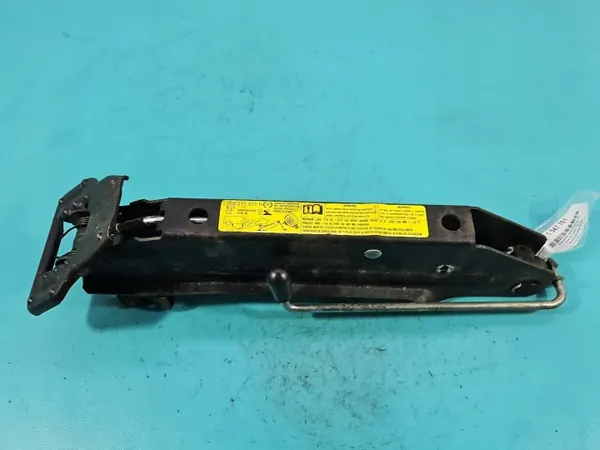 Begagnad trapezformad domkraft OEM 7L0011031H Audi Q7 image 5