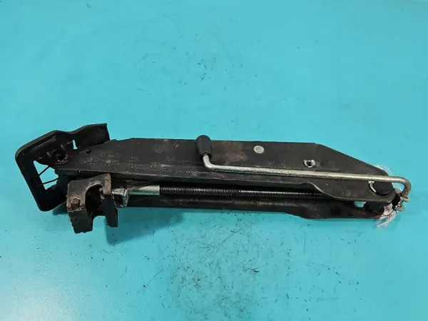 Begagnad trapezformad domkraft OEM 7L0011031H Audi Q7 image 7