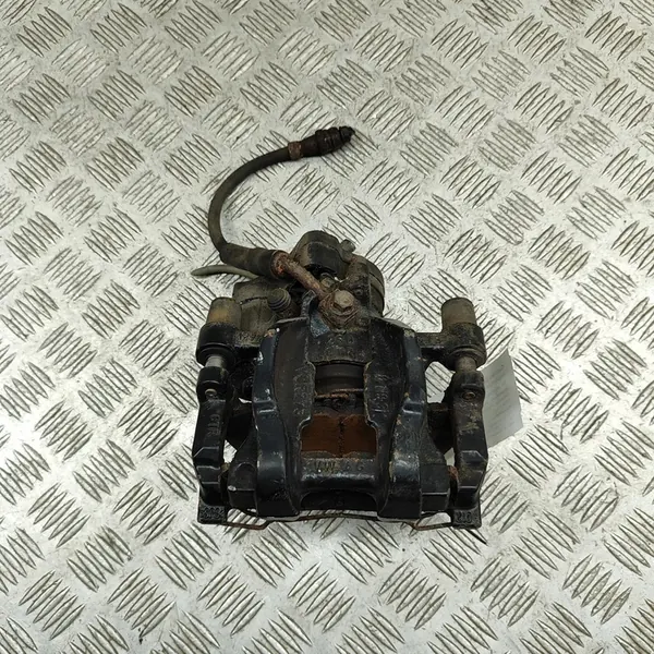 Audi RS3 2018 Oikea Takajarrusatula image 5