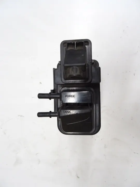 Filtro de carbón Opel Zafira C OEM 13398387 image 3