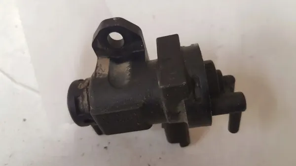 Válvula de vácuo turbo OEM 9628971180 para Peugeot 807 image 4