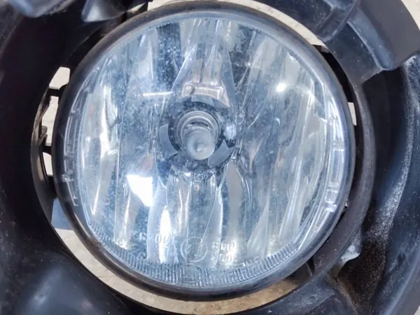 Oikea Halogeenituki Dacia Dokker OEM 261507817R image 7