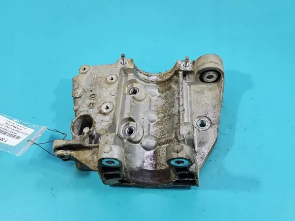 Växellådsfäste OEM GJ32-4H473-AD för Land Rover image 3