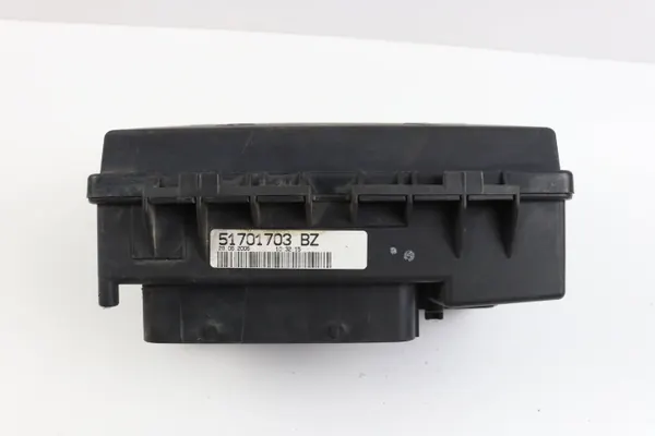Caja de fusibles OEM 51701703 para Fiat Grande Punto image 3