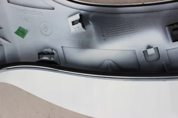 Spoiler OEM 74900-T7W pour Honda HR-V II 2013-2021 image 4